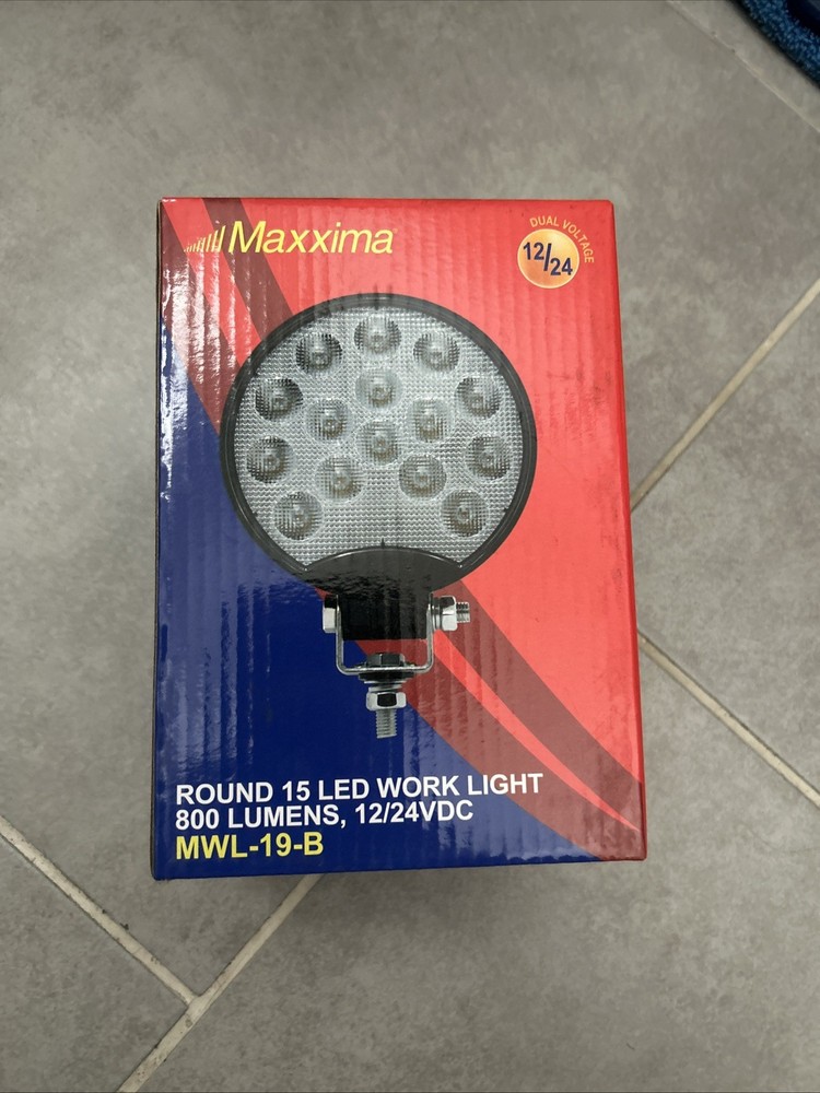 Maxxima MWL-19-B Round 15 LED Work Light 800 Lumens 12/24VDC