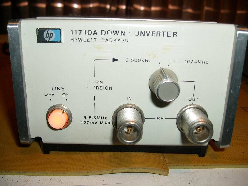 Hewlett Packard HP 11710A Down Converter