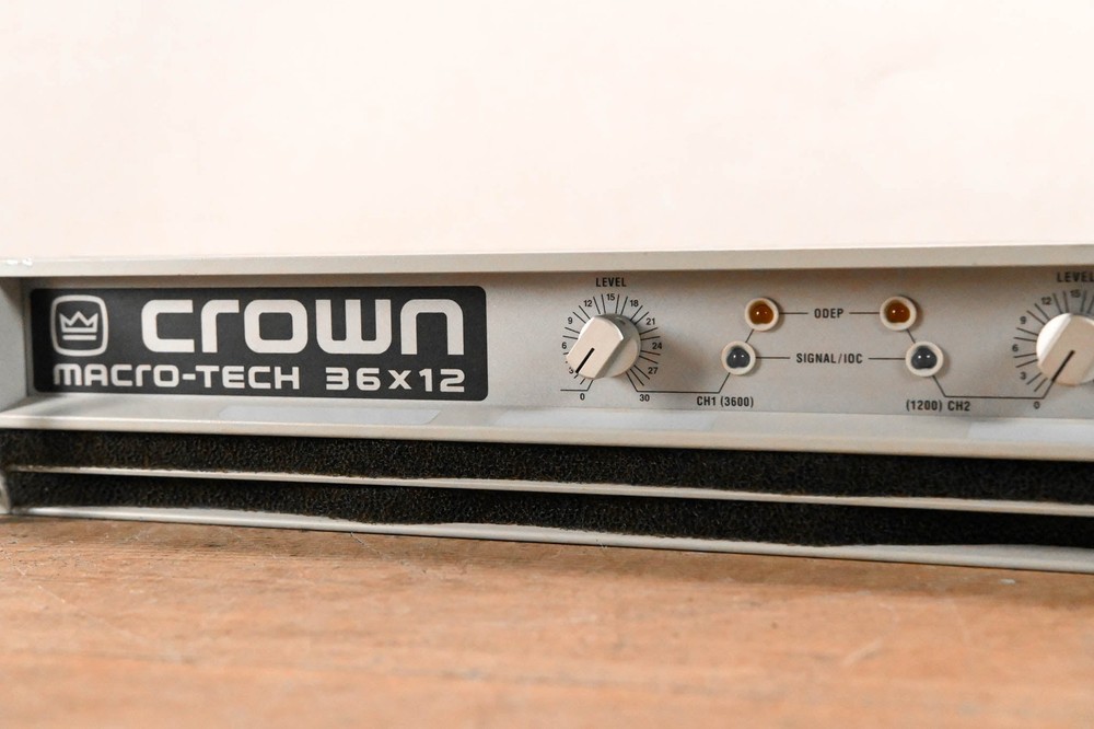 Crown Macro-Tech 36x12 2-Channel Power Amplifier CG01VRY