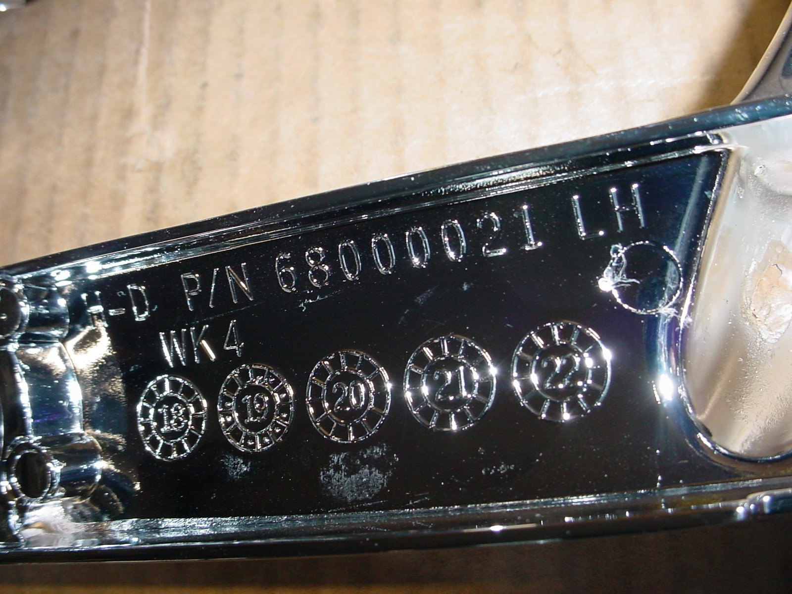 Harley Davidson 14-23  Road King Electra Glide Police Passing Fog Lamps FLHRP 