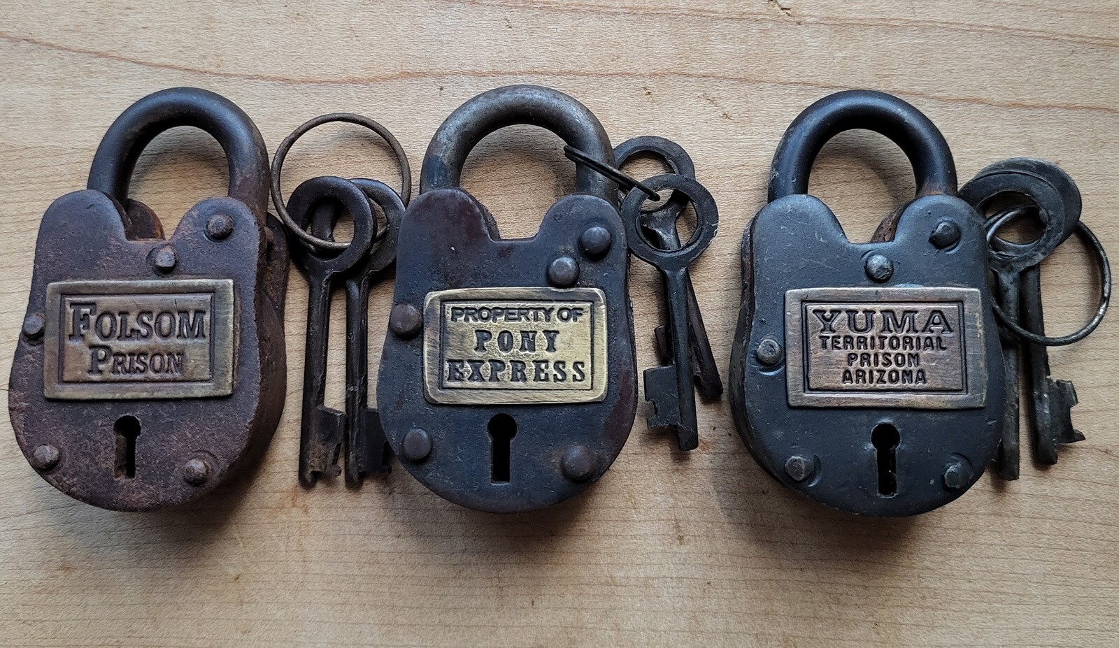 3 Locks Folsom Prison Pony Express & Yuma Prison Cast Iron Locks With 2 Keys