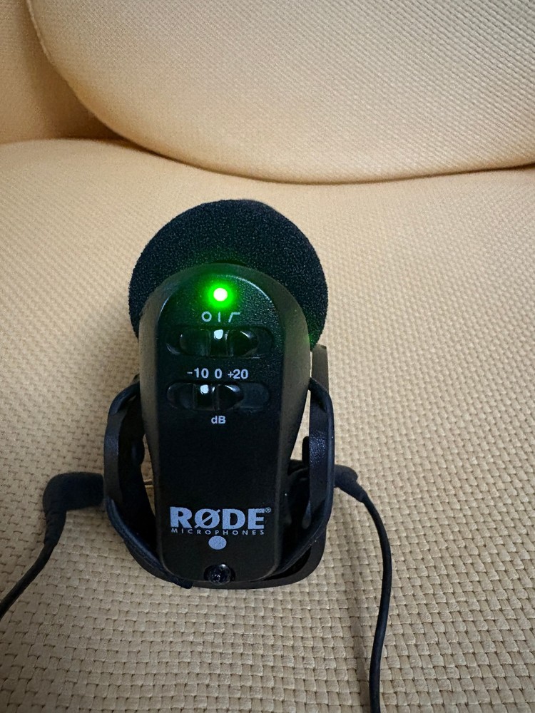 RØDE VideoMic Pro On-Camera Shotgun Microphone