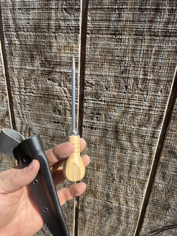 EDC awl For Leatherwork