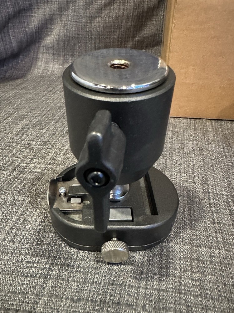 Trail Camera VersaMount Tree System w/ Strap & Level