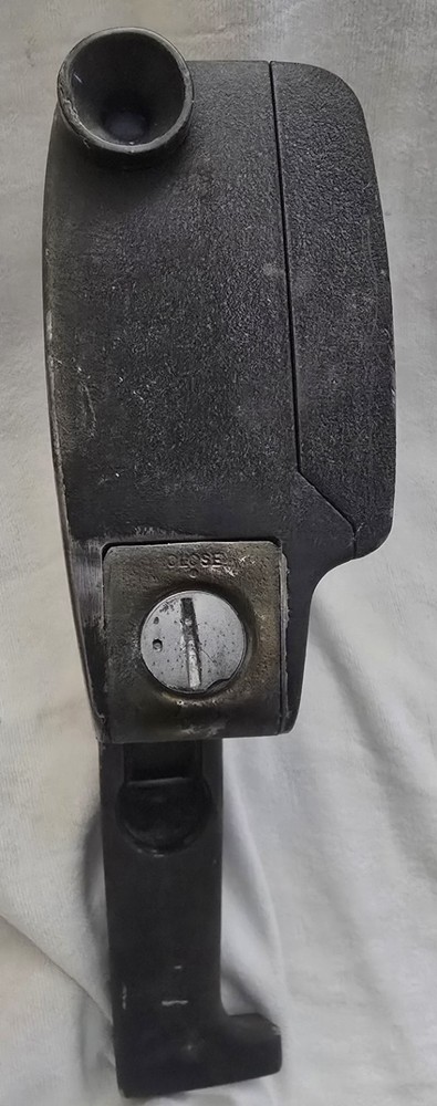 Vintage Arugus 812 Super Eight Model Movie Camera Untested