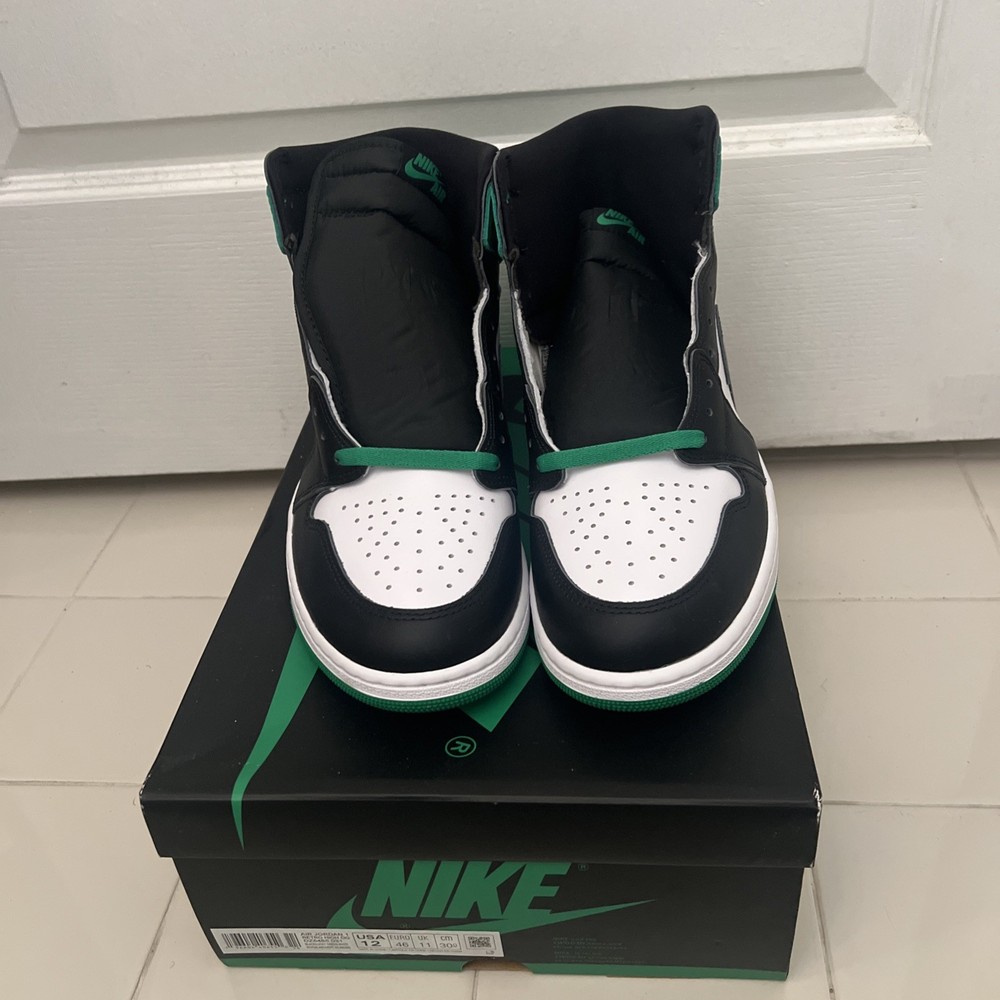 Jordan 1 High OG "Lucky Green"