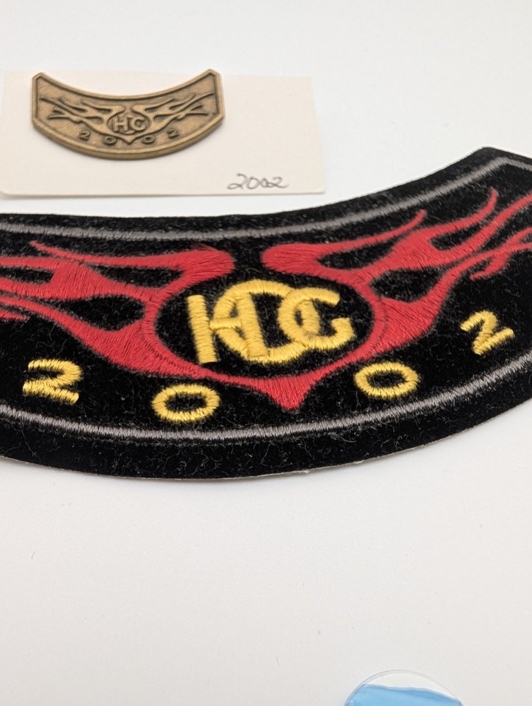 Vtg 2002 Harley Davidson HOG Owners Group Membership Patch & Lapel Pin Set