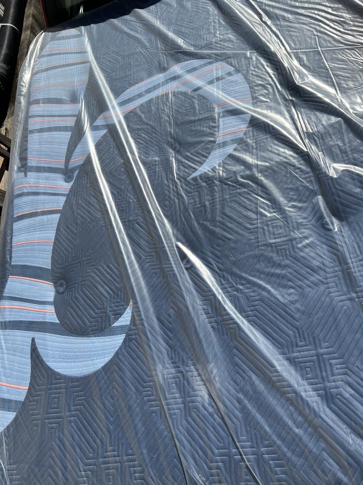 STEARNS & FOSTER RESERVE KING MEDIUM 16" MATTRESS CLEARANCE + BONUS & FAST SHIP