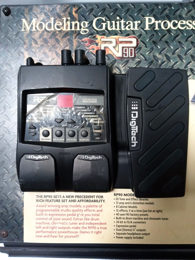 DigiTech Audio DNA2 Modeling Guitar Processor RP90+RP70 on Cabinet