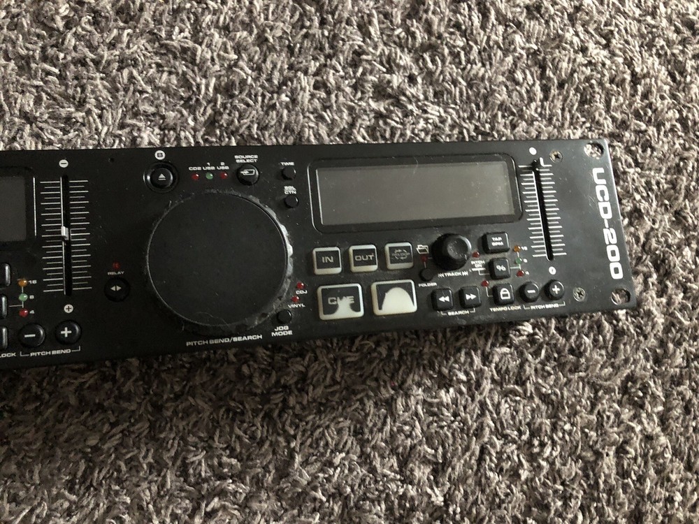 American Audio UCD-200 DJ Controller