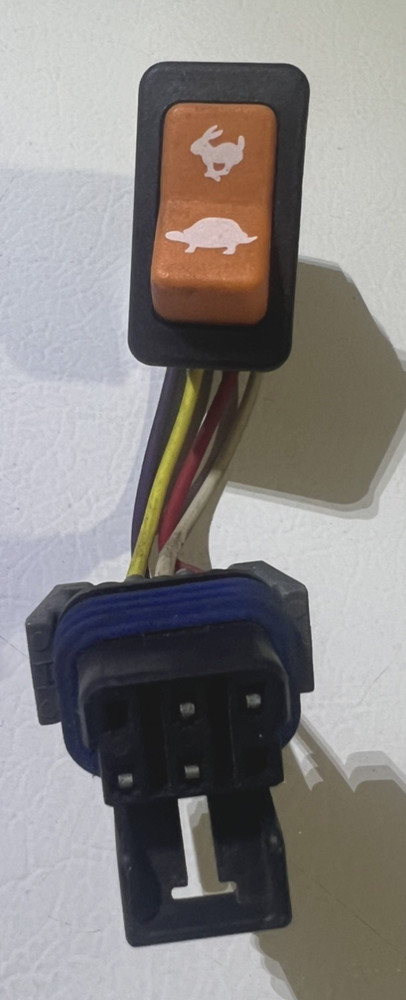 John Deere OEM Throttle Toggle/Rocker Switch AE59980 (NEW)