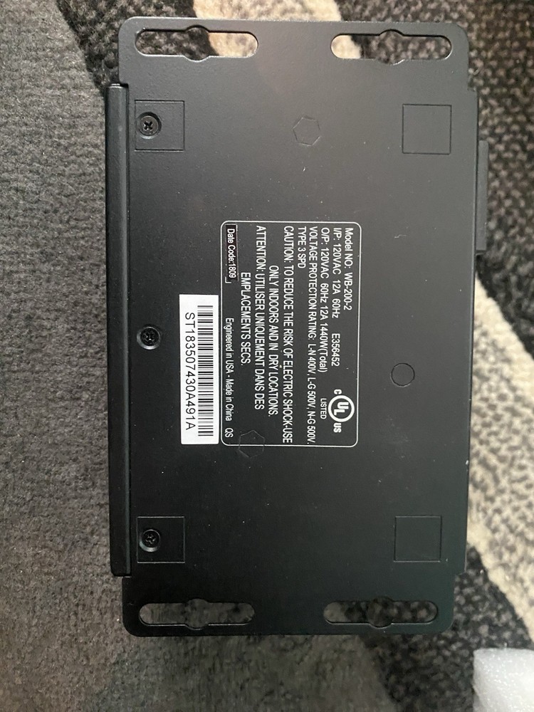 Wattbox WB-200-2 Mounted Power Conditioner - Complete In Box CIB