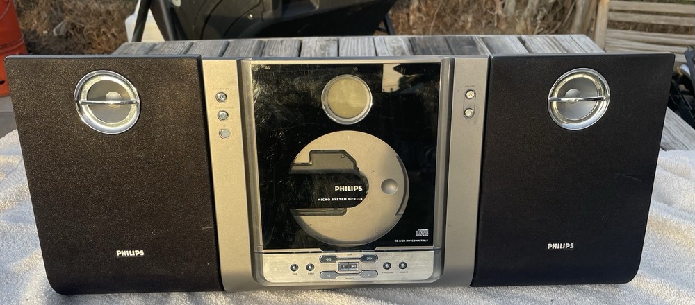 PHILIPS MC235B Micro System CD Player W/ SPEAKERS