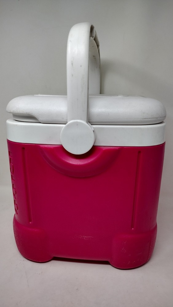 Igloo Ice Cube Magenta Cooler 12qt ~ 14 Cans