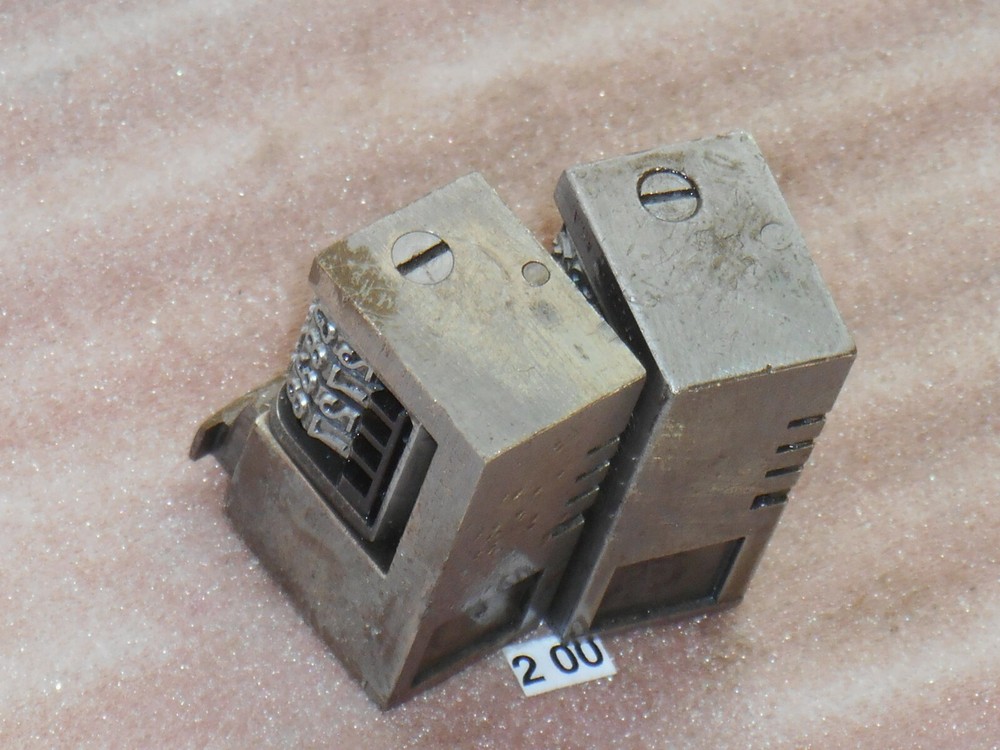 WMA | 2x Reverse letterpress numbering machine | 200