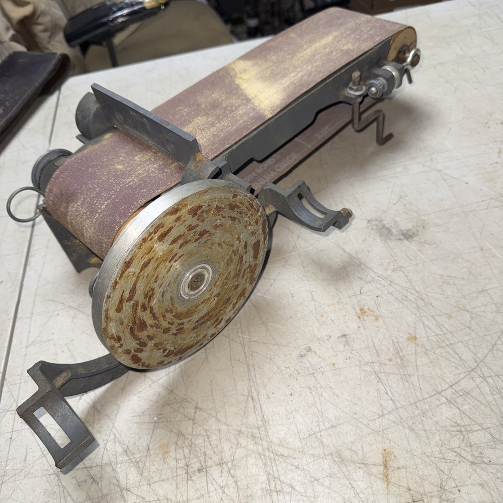 Sears Craftsman 149.22640. 4" Belt Sander / 6" Disc Sander. Missing Side Table