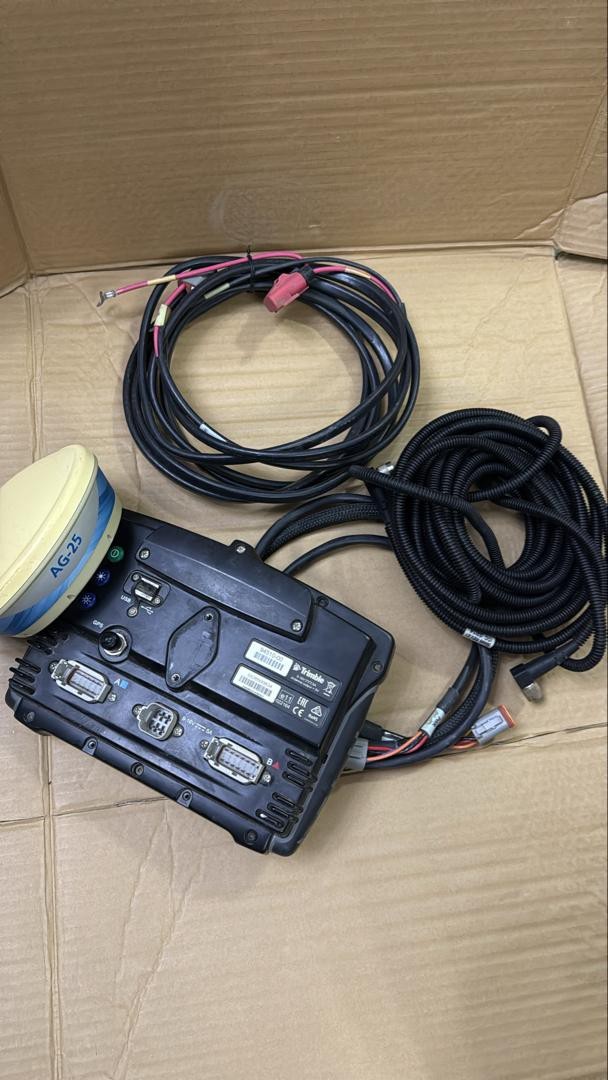 Trimble CFX-750 RTK Auto Guidance SC Unlocked | AG25 Antenna | US STOCK