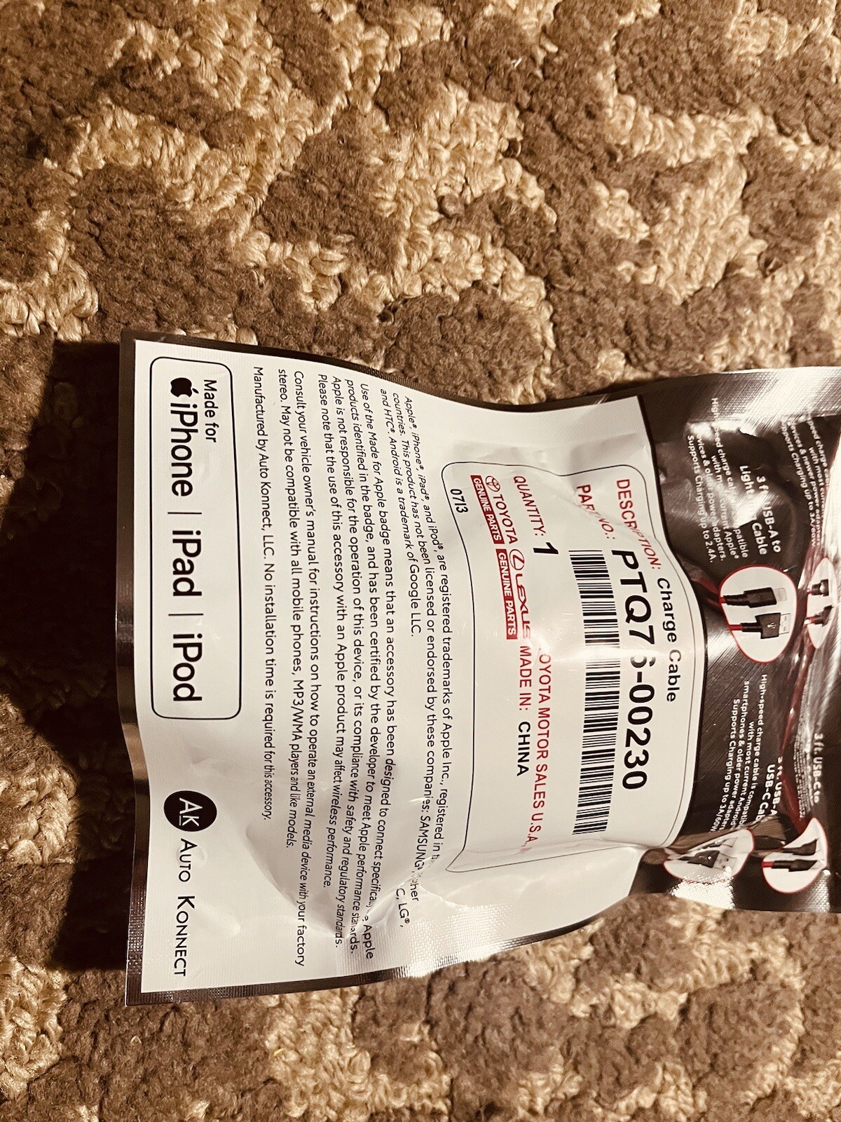 OEM TOYOTA QUICK CHARGE USB CABLE KIT PTQ76-00230 IPHONE ANDROID USBA USBC NEW