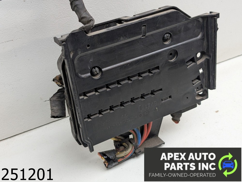 OEM 2015 Ford Transit 2.5L Power Distribution Battery Module