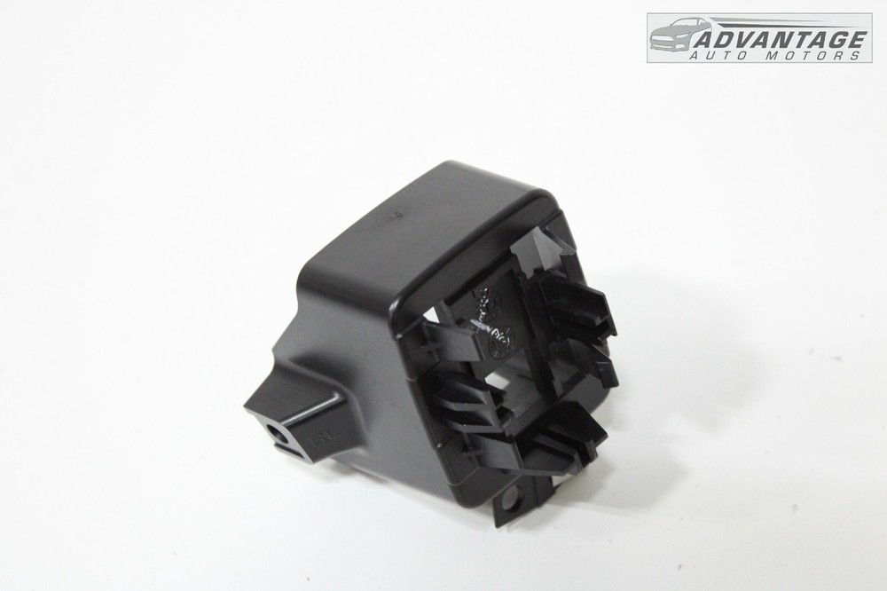 2012-2018 AUDI A7 QUATTRO IGNITION SWITCH CONTROL RELAY MODULE BRACKET OEM