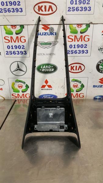 TESLA MODEL 3 LONG RANGE CENTER CONSOLE PANEL