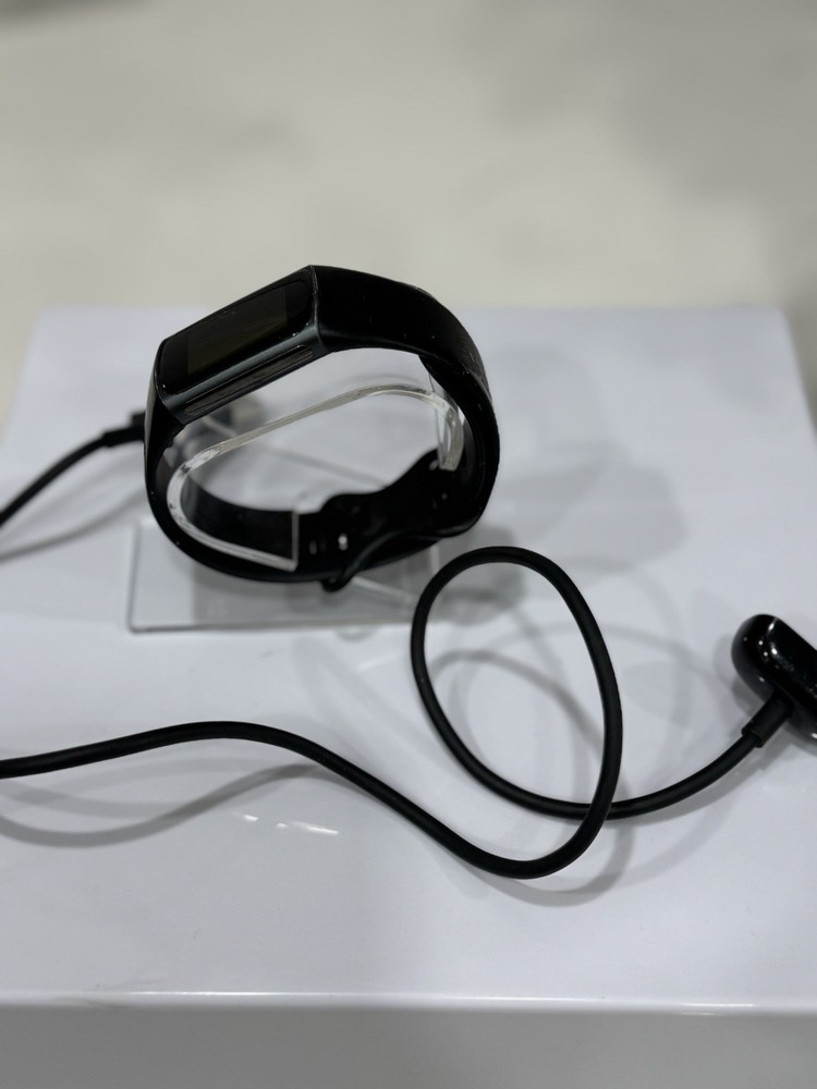 Fitbit Charge 5 Activity Tracker - Black/Graphite Stainless Steel