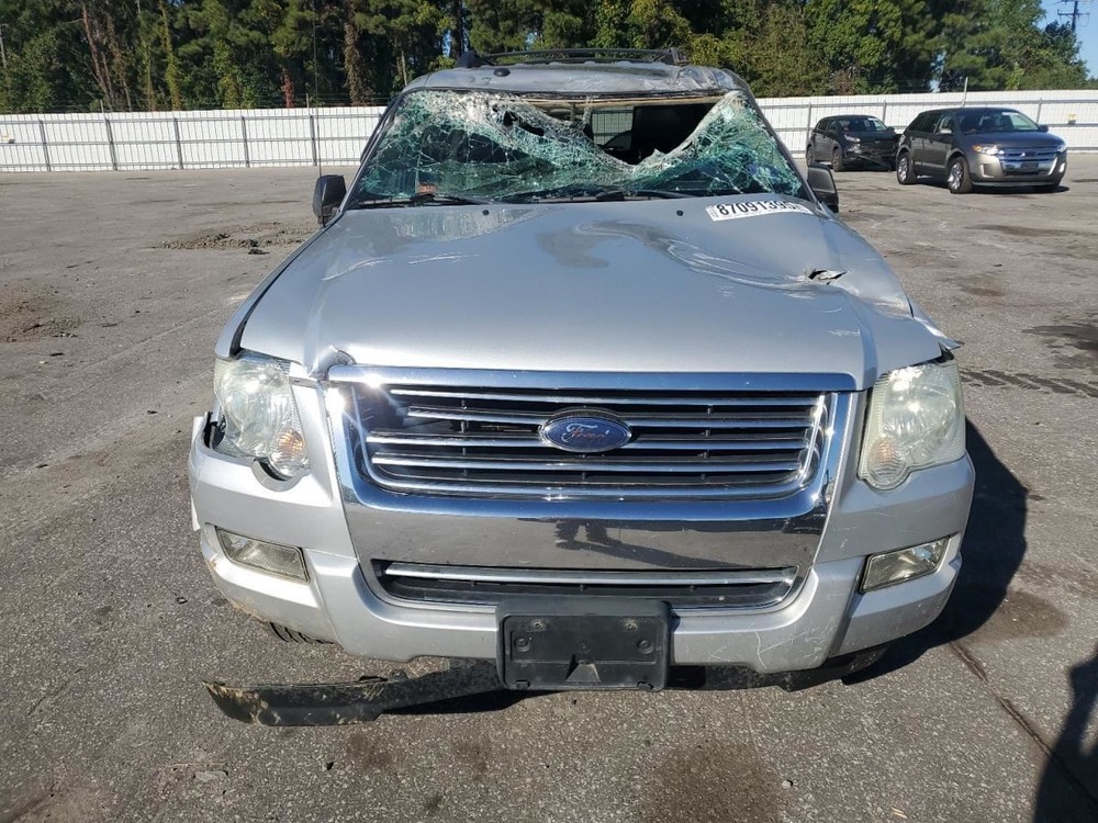 EXPLORER 2009 Glove Box 4916334