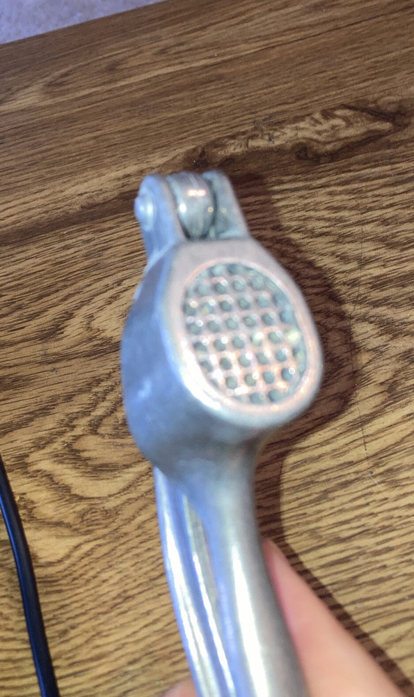 Aluminum Unbranded Vintage Garlic Press -