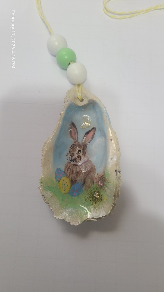 Spring Decor (5) Oyster Shells Hand Painted great for your Spring Decorating