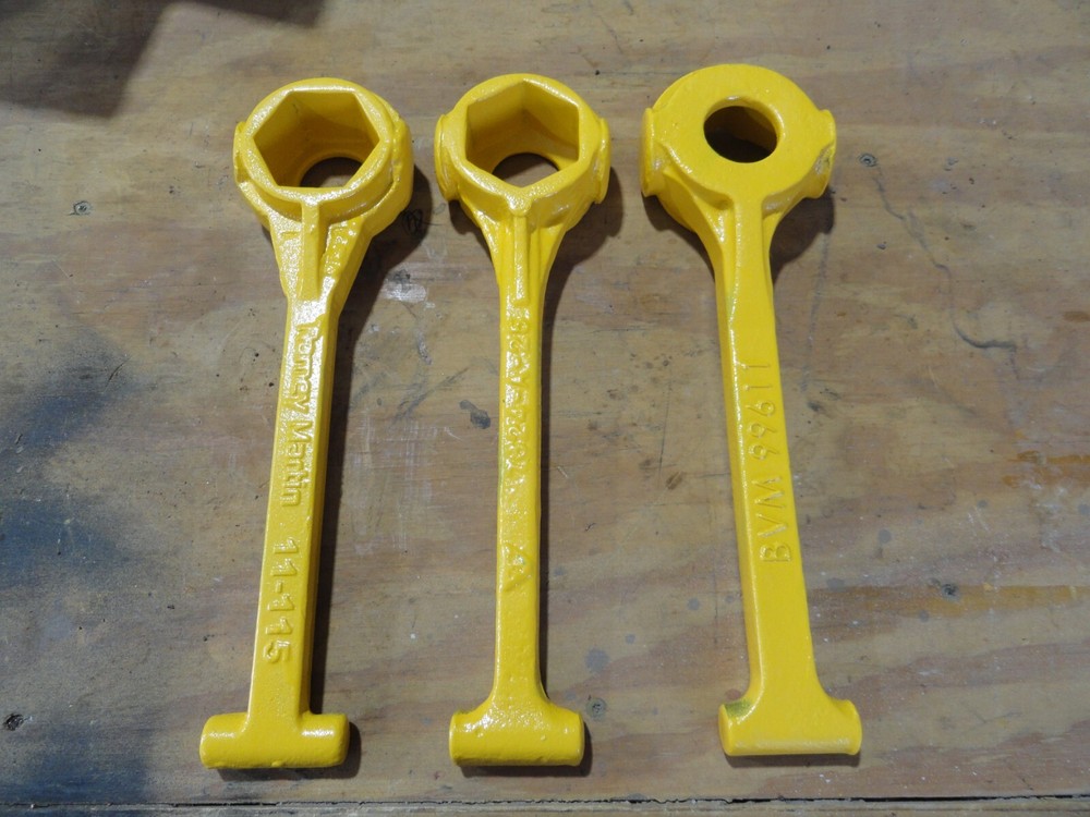 Safety Clamp Wrench