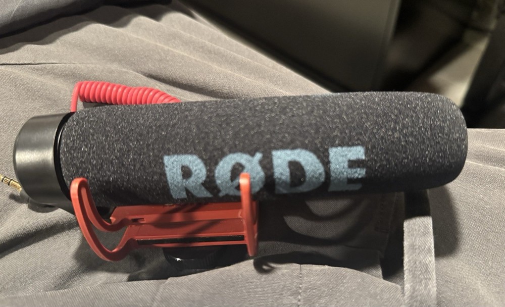 Rode VideoMic GO Lightweight On Camera Microphone