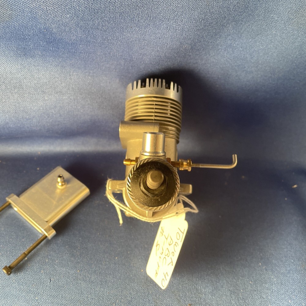 TOWER HOBBY 40 ABC C/L ENGINE WITH T-MUFFLER NICE #8