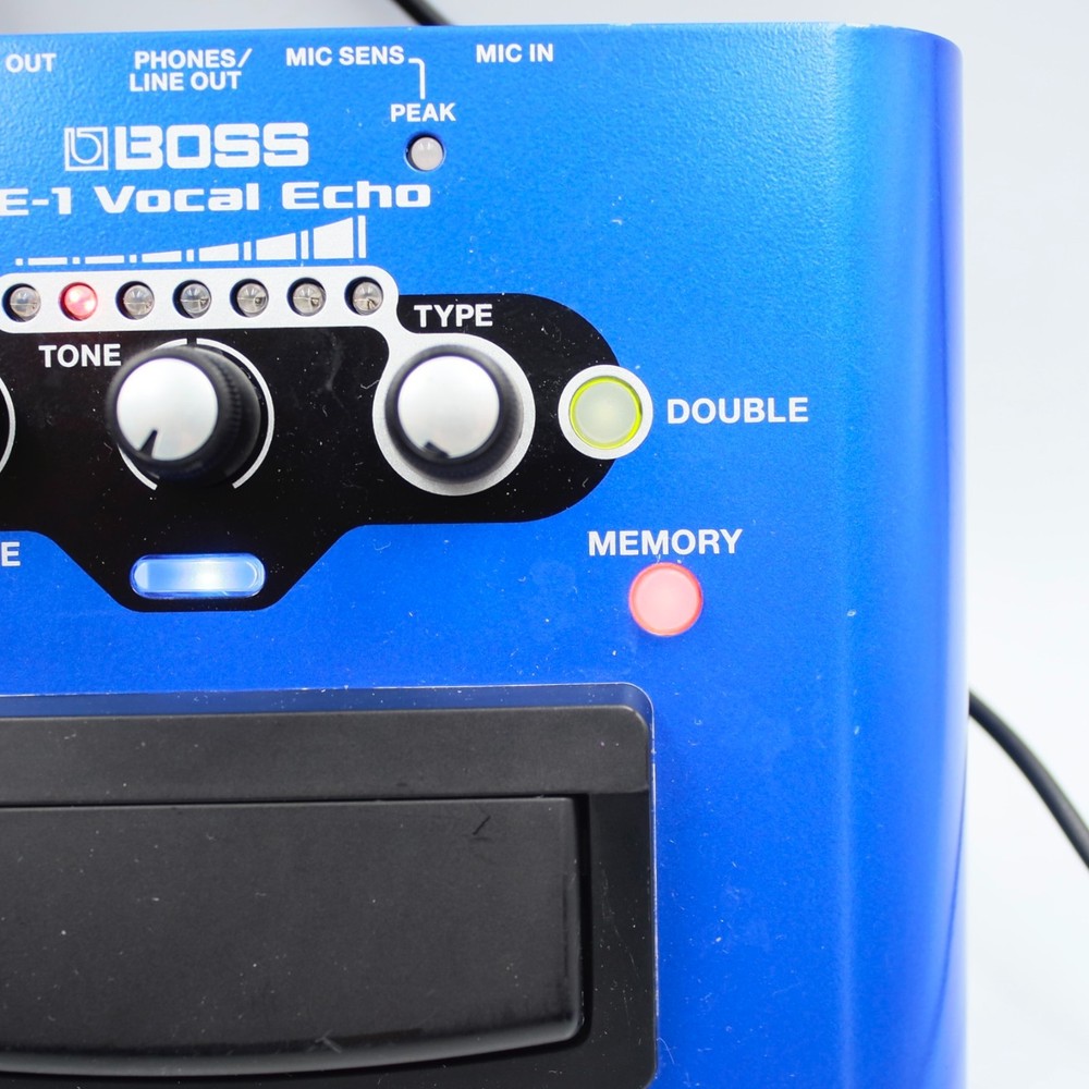 BOSS VE-1 Vocal Echo Multi-Effect Unit Vocal Effect Processor Z8G7800