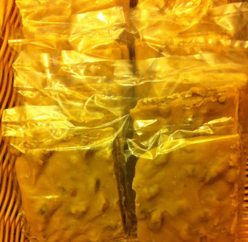 LEON'S OLD FASHIONED PRALINES