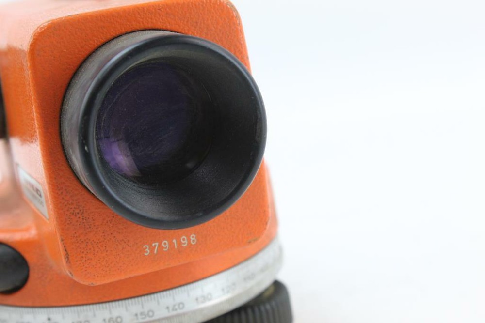 HEERBRUGG NAKO Surveying AUTOMATIC LEVEL