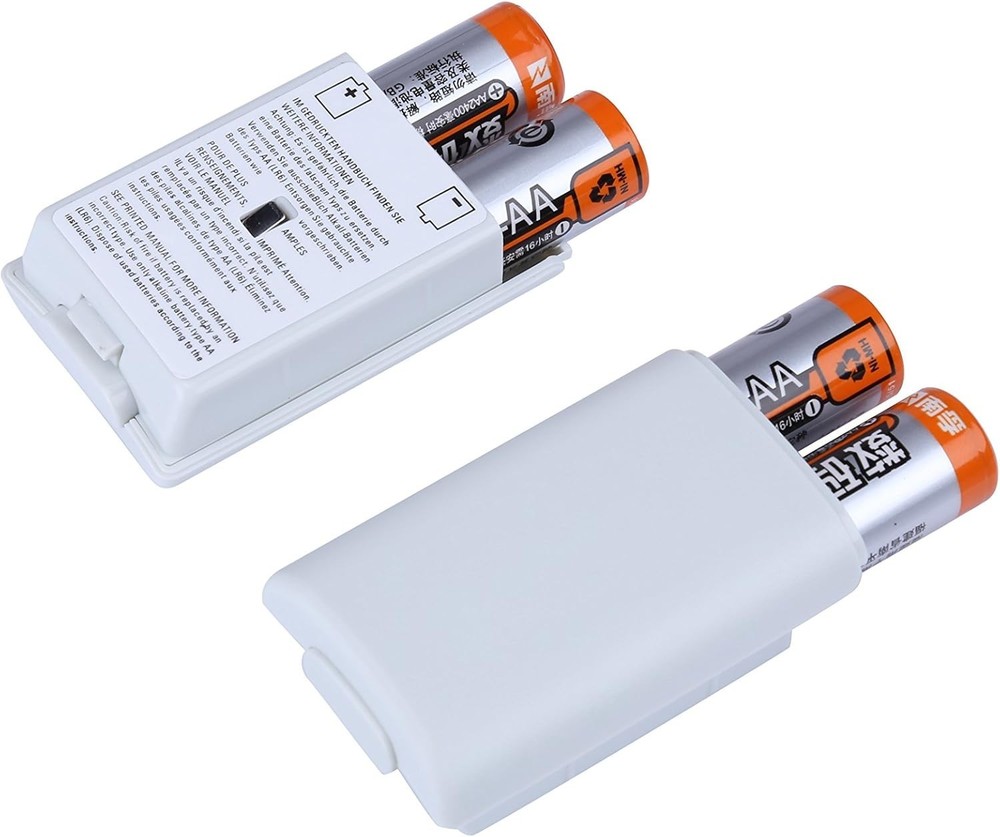 Stylish 2X White Battery Pack Covers for Xbox 360 Controllers - Rechargeable