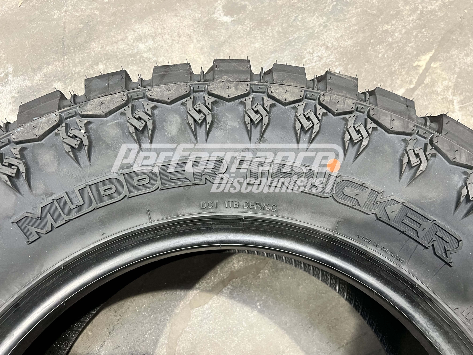 4 New Mudder Trucker Hang Over M/T Mud Tire 32X11.50R15 113Q LRC 32 11.50 15