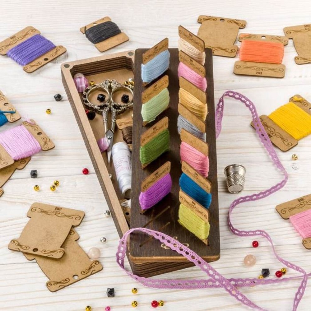 Plywood Needlework Box + 28 spools Needlework Organizer Thread/Floss organizer