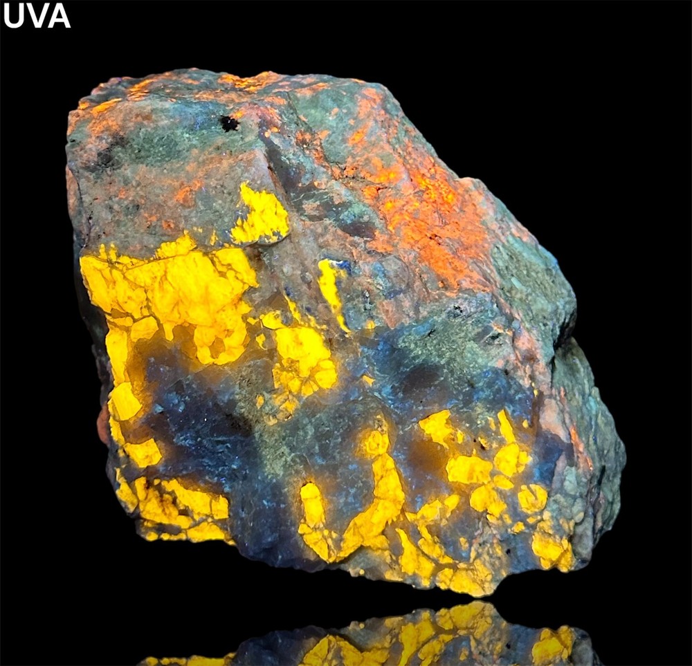 1503 Gr. Fluorescent Scapolite Cluster W/ Fluorescent Phosphorescent Hackmanite