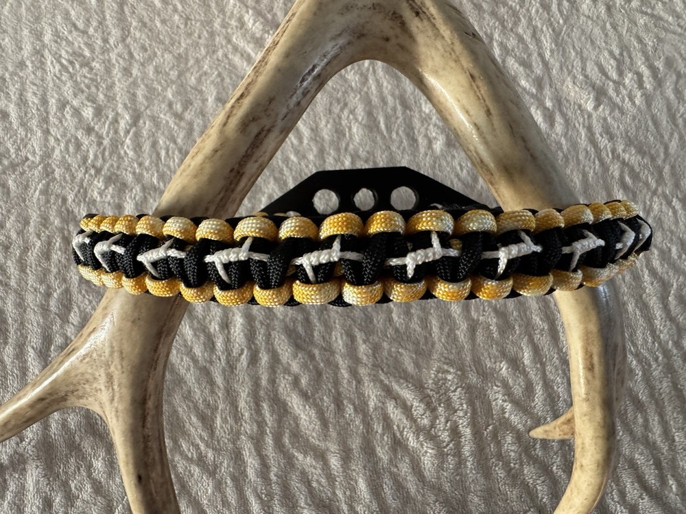 Black, Yellow And White Bow Wrist Sling