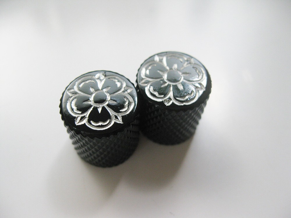 Hand engraved 2pcs plum blossom pattern electric guitar black metal knobs