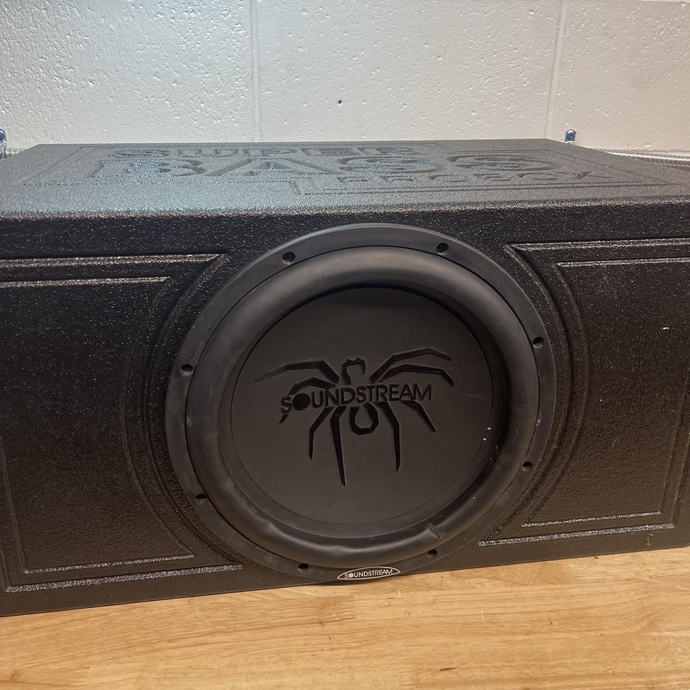 Super Bass Pro Box Model With Soundstream Speaker