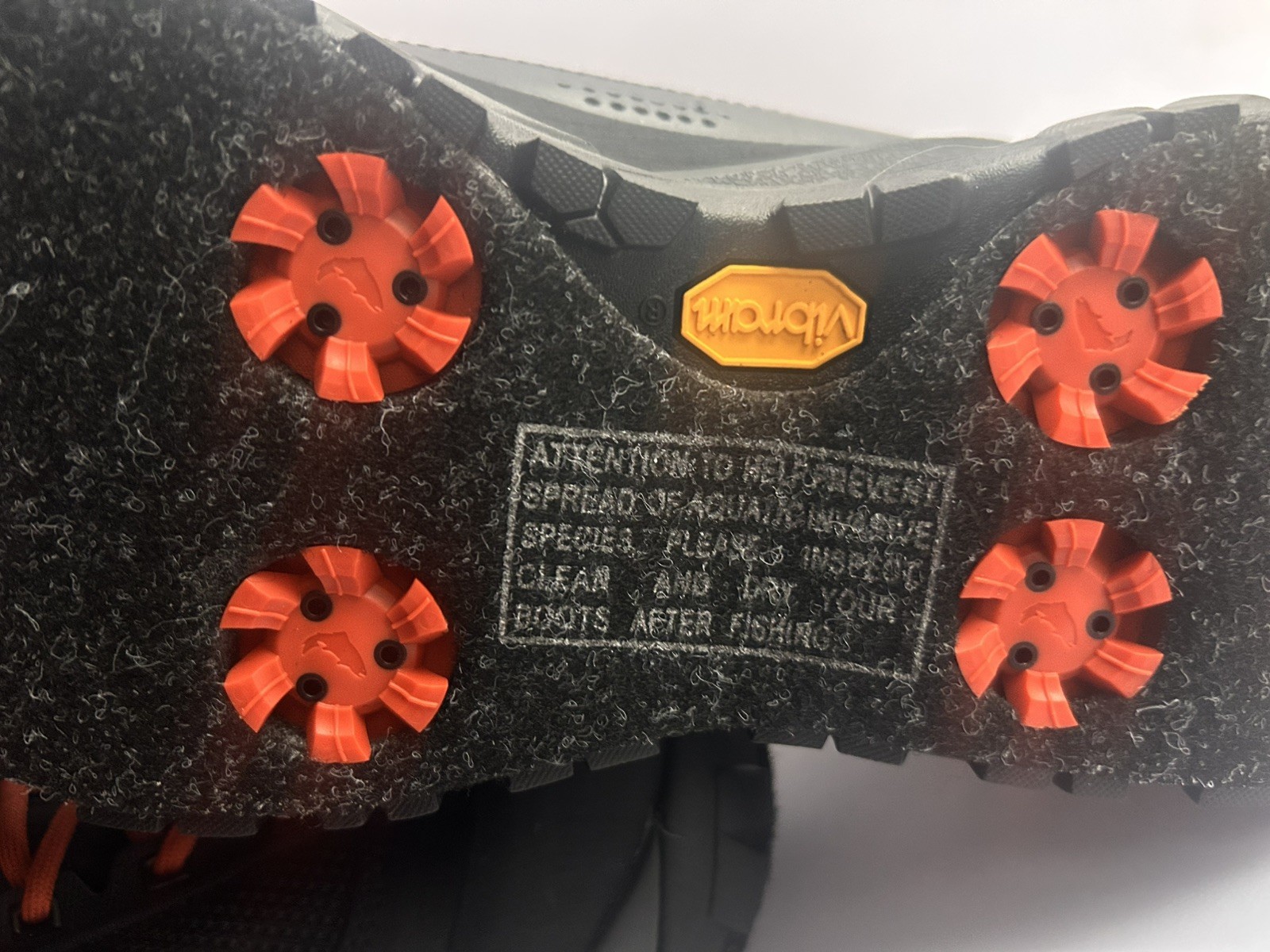 Simms G4 Pro Powerlock Men's Boots in Carbon - New with Box