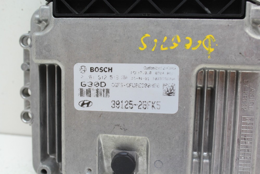 16 17 Hyundai Veloster 39125-2BFK5 Computer Brain Engine Control ECU ECM Module