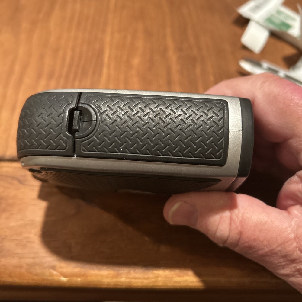 Bushnell PinSeeker Laser Rangefinder