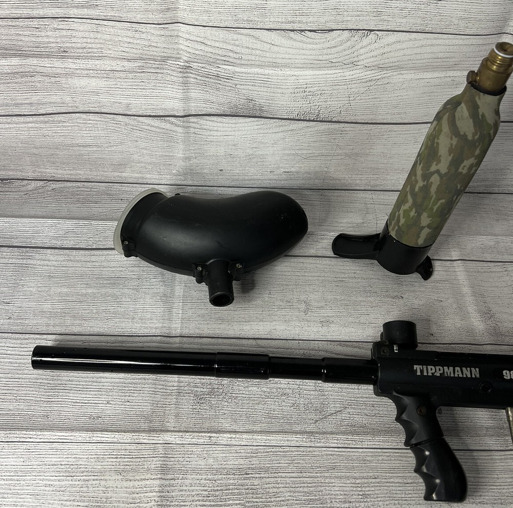 Tippmann 98 Custom Paintball Gun + Hopper