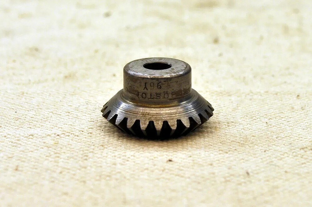 Bevel Gear / Boston L96Y