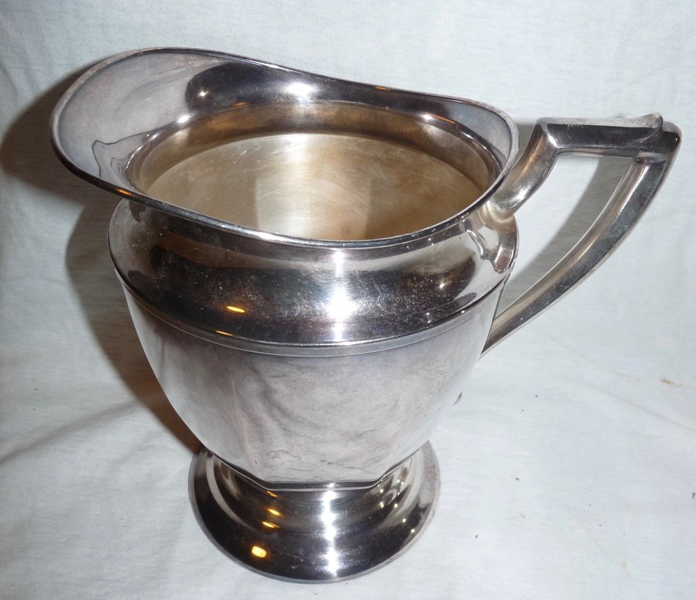 Mid Century Hallmark H876 Silver Plated Pitcher 64 oz