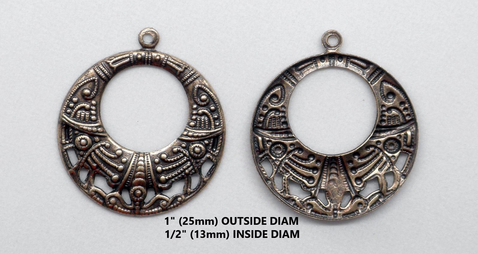 #0033 SMALL ANTIQUED GOLD ROUND OPEN FILIGREE W/TOP HANG RING - 4 Pcs