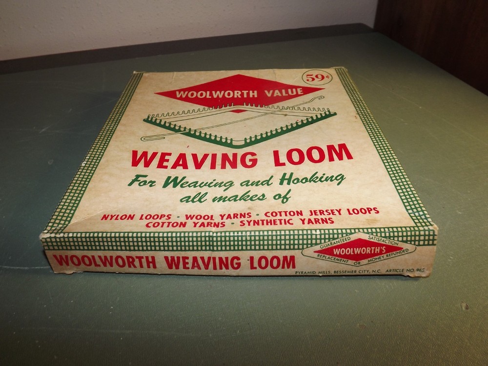 Vintage Woolworth Value Weaving Loom Red Plastic w/Box